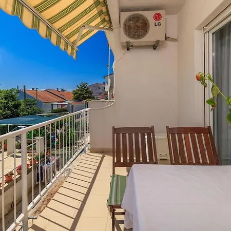 Apartamento App Marta 100 M From The Sea In Part Of *