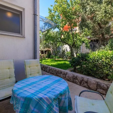 Apartamento App Marta 100 M From The Sea In Part Of